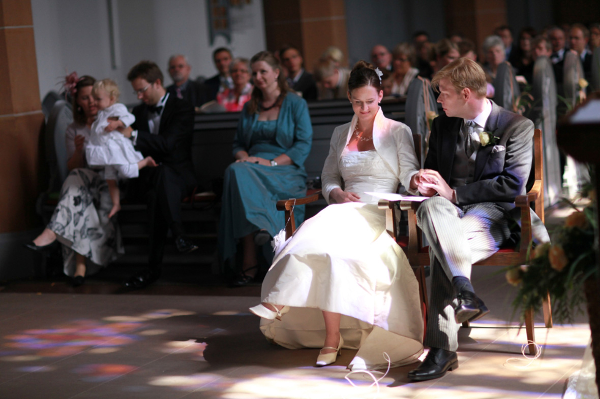 Hochzeitsfotos-Eltville-st-peter-hochzeitsfotograf.jpg Hochzeitsfotos-Eltville-st-peter-hochzeitsfotograf.jpg